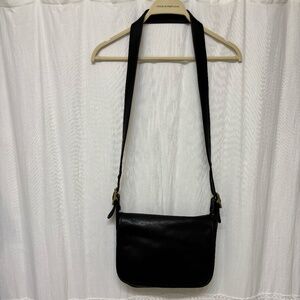 Vintage 90s Coach Patricia's Legacy 9951 Black Leather Crossbody Bag